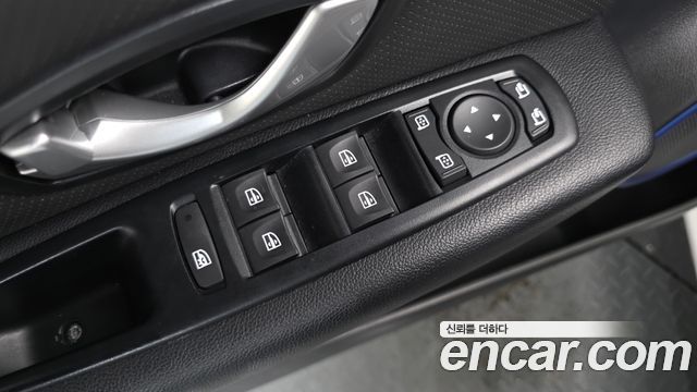 2019 Renault-KoreaSamsung SM3 RE, photograph 10