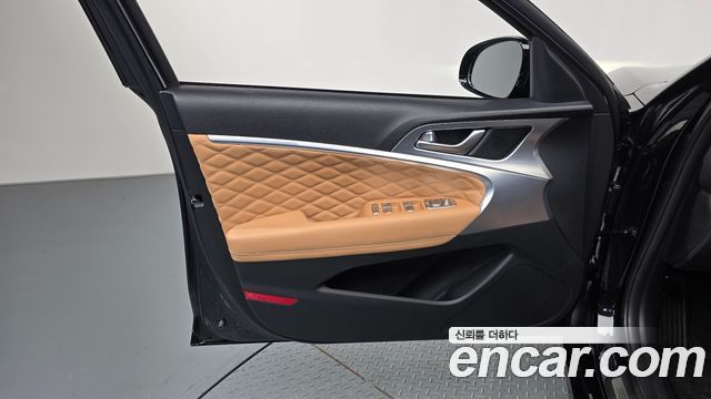 2022 Genesis G70 Gasoline 3.3T 4WD, photograph 10