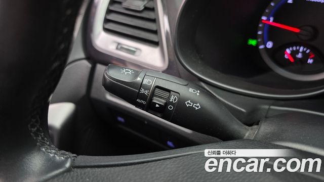 2013 Hyundai Maxcruz Diesel(e-VGT) 2.2 2WD Exclusive, photograph 12