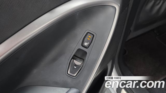 2013 Hyundai Maxcruz Diesel(e-VGT) 2.2 2WD Exclusive, photograph 10