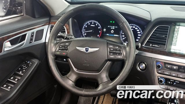 2015 Hyundai Genesis G380 Exclusive AWD, photograph 5
