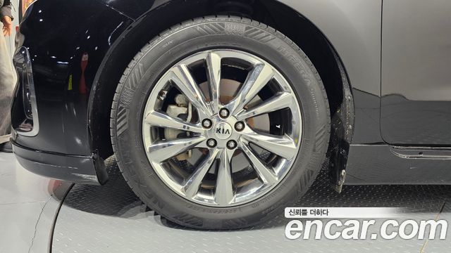 2018 Kia Canival Gasoline 9-seater Limousine(Special vehicle), photograph 3
