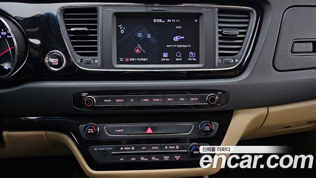 2018 Kia Canival Gasoline 9-seater Limousine(Special vehicle), photograph 7
