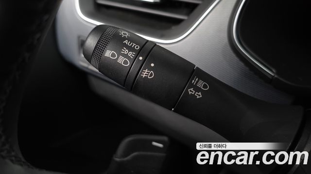 2020 Renault-KoreaSamsung XM3 1.3 TCe RE Signature, photograph 12