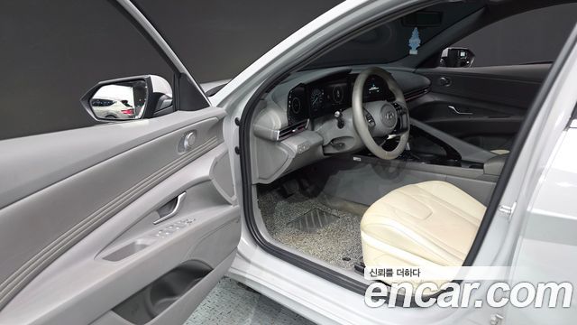 2023 Hyundai AVANTE 1.6, photograph 2