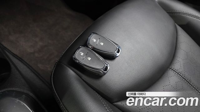 2016 ChevroletGMDaewoo Spark LTZ, photograph 8