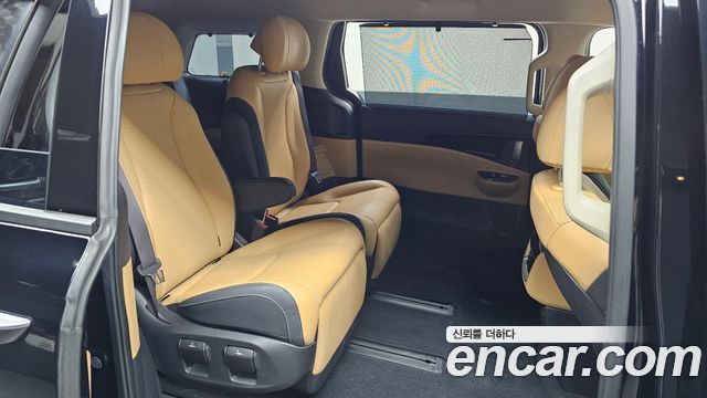 2023 Kia Canival Gasoline 7-Seater Noblesse, photograph 4