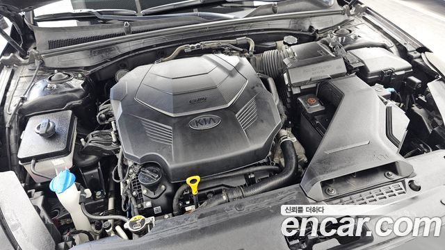2017 Kia K7 3.3 GDI Limited Plus, photograph 2