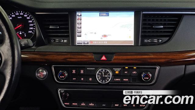 2017 Kia K7 3.3 GDI Limited Plus, photograph 3