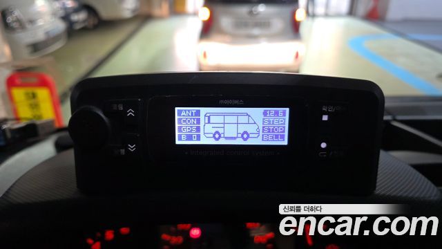 2019 Renault-KoreaSamsung Master School Bus, photograph 10