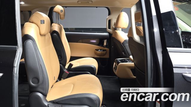 2021 Kia Canival Diesel 9-Seater Prestige, photograph 5