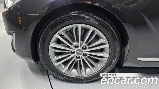 2017 Genesis EQ900 3.8 GDI, photograph 3
