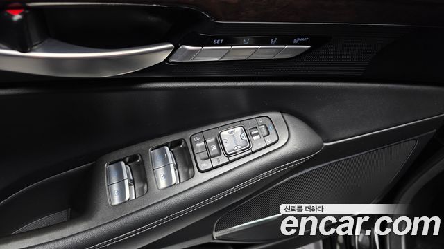2017 Genesis EQ900 3.8 GDI, photograph 8