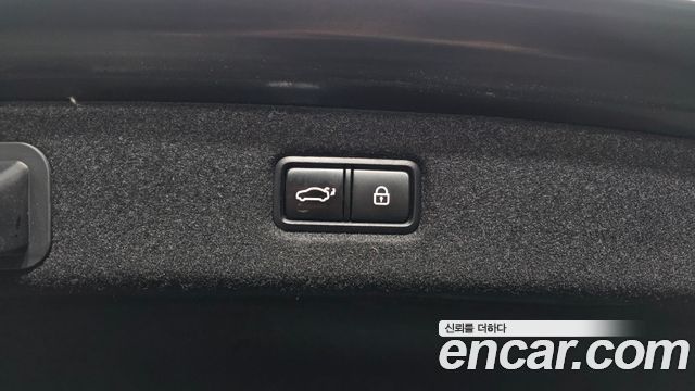 2017 Genesis EQ900 3.8 GDI, photograph 10