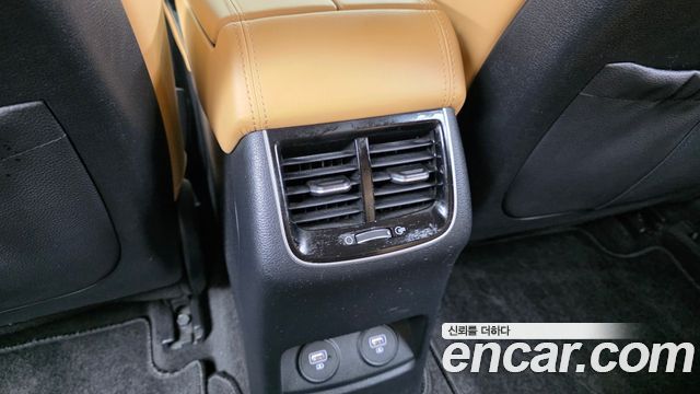 2019 Kia K7 2.5 GDI X Edition, photograph 2