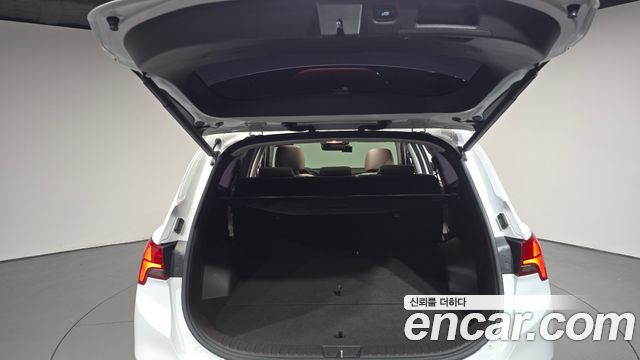 2020 Hyundai Santafe Diesel 2.2 2WD, photograph 4