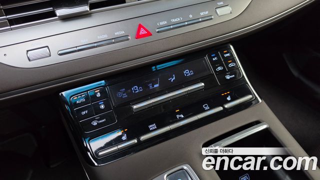 2020 Hyundai Grandeur 2.5, photograph 8