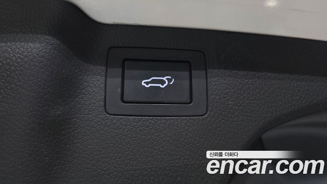 2017 Hyundai Santafe Diesel 2.0 4WD, photograph 8
