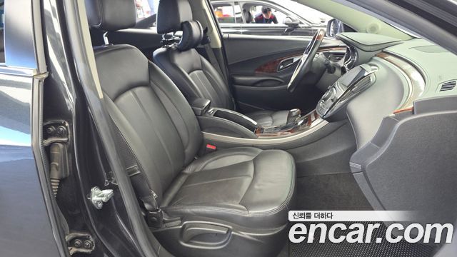 ChevroletGMDaewoo Alpheon CL240 — photo 1 of 32