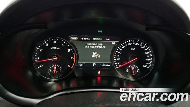 2017 Kia Stinger 3.3 Turbo AWD, photograph 5
