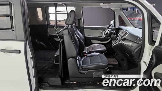 2022 Kia RAY Van, photograph 5