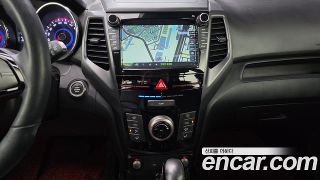 2017 KG_Mobility_Ssangyong TIBOLI VX 2WD, photograph 6