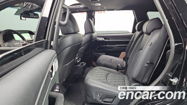 2024 Kia Mohave Diesel 3.0 4WD 6-Seater, photograph 3