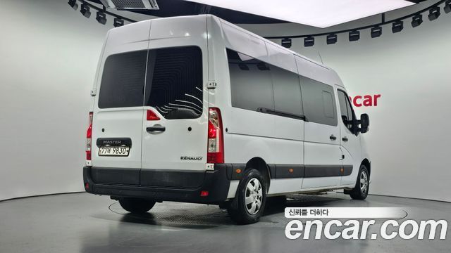 2019 Renault-KoreaSamsung Master 2.3 15-Seater, photograph 12