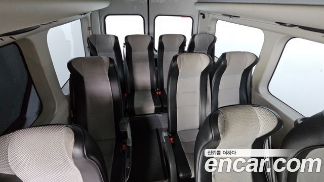 2019 Renault-KoreaSamsung Master 2.3 15-Seater, photograph 8
