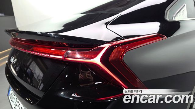 2022 Kia K8 2.5 Gasoline 2WD, photograph 8