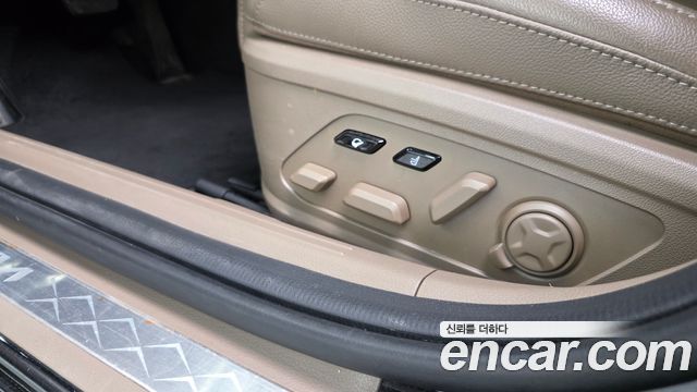 2022 Kia K8 2.5 Gasoline 2WD, photograph 7