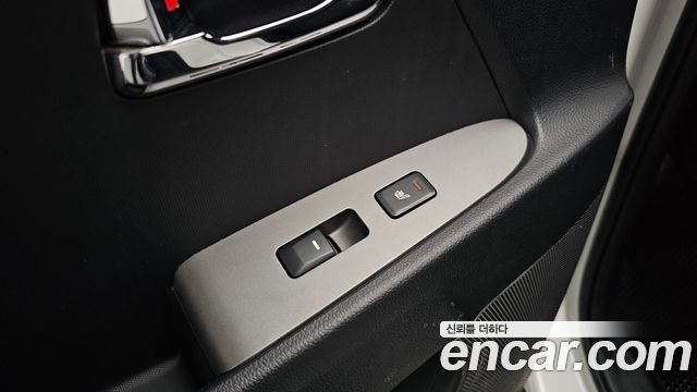 2014 Kia Sportage Diesel 2WD Prestige, photograph 3
