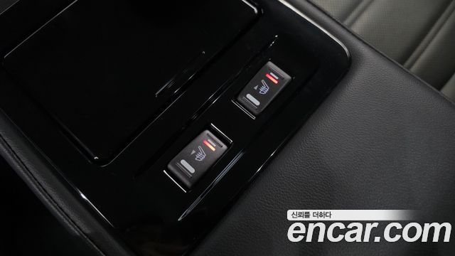 2017 Renault-KoreaSamsung SM6 2.0 GDe RE, photograph 8