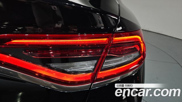 2016 Hyundai Grandeur 2.2 Diesel Premium, photograph 10