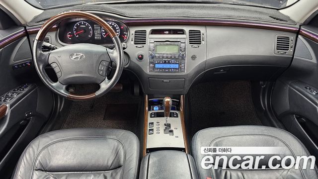 2008 Hyundai Grandeur Q270 Luxury, photograph 3