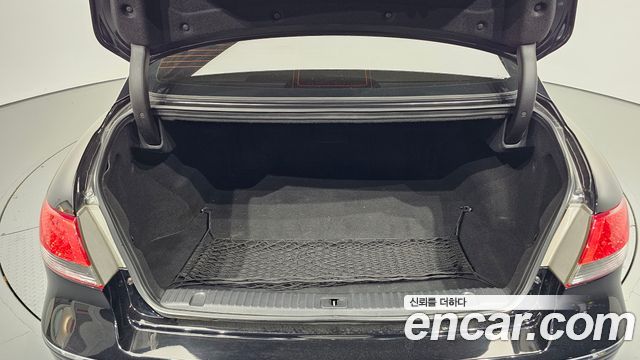 2008 Hyundai Grandeur Q270 Luxury, photograph 7