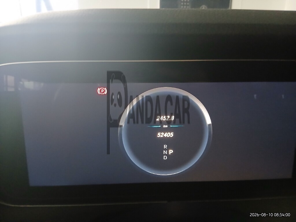 2019 Mercedes-Benz E300 4Matic, photograph 2