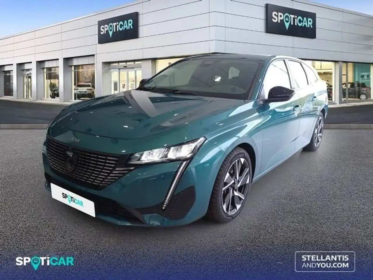 Peugeot 308 SW Hybrid 180 eEAT8 Allure — photo 1 of 15