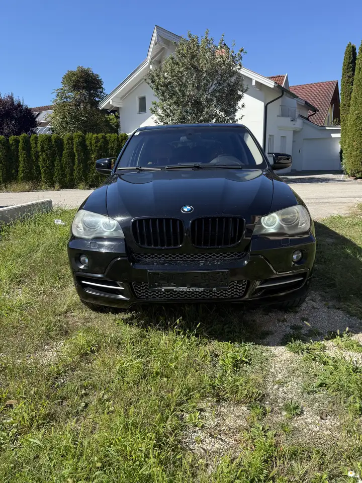 BMW X5 3,0sd Aut. — photo 1 of 18