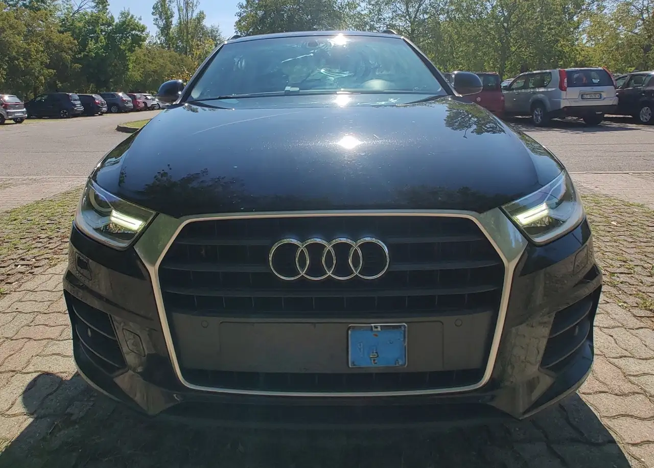 Audi Q3 2.0 tdi 150cv — photo 1 of 15