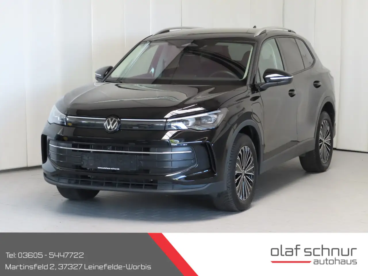 Volkswagen Tiguan 1.5 TSI eHybrid SHZ AHK ACC MATRIX-LED — photo 1 of 16