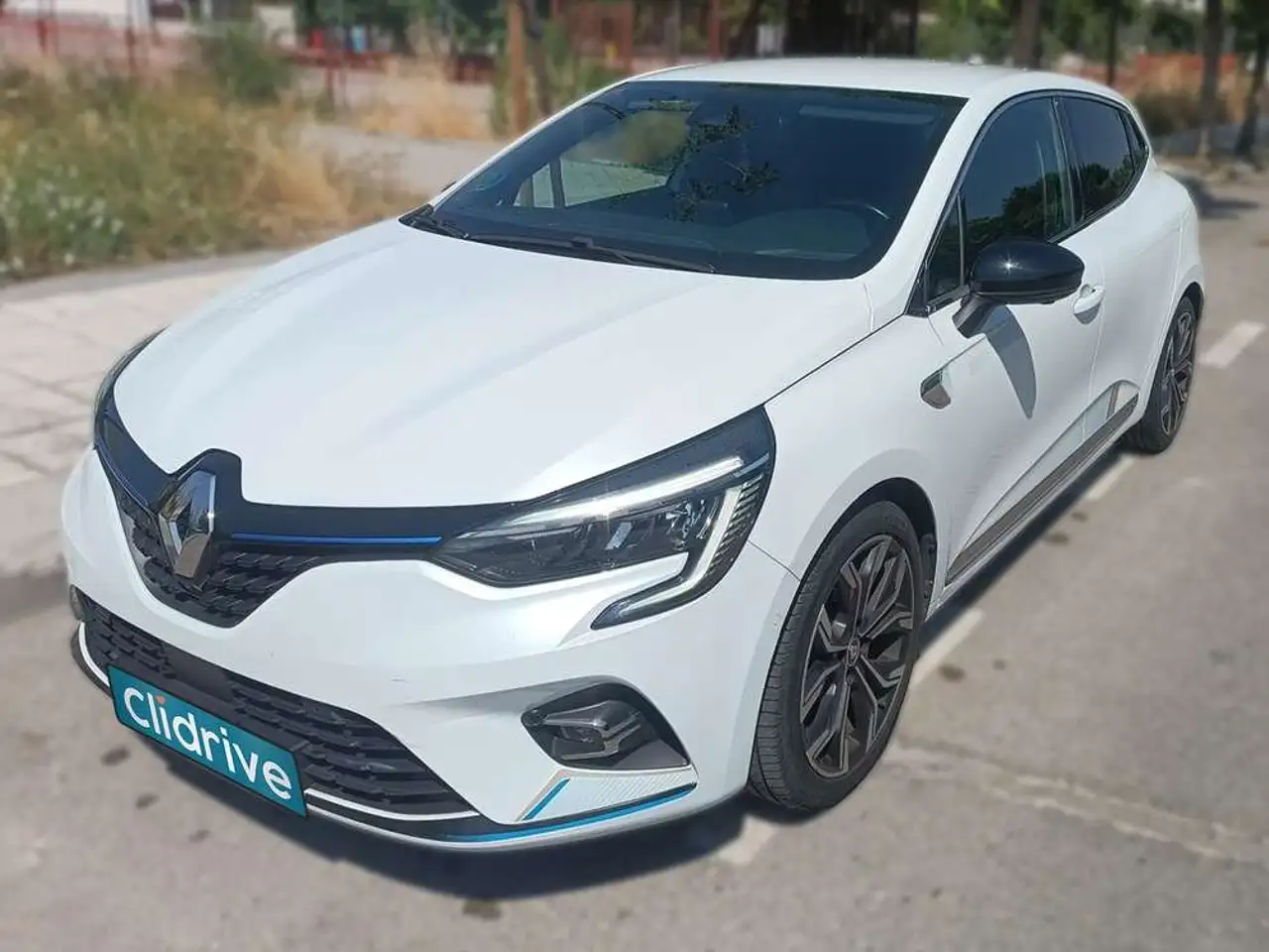 Renault Clio SL ETech Edition Hibrido — photo 1 of 16