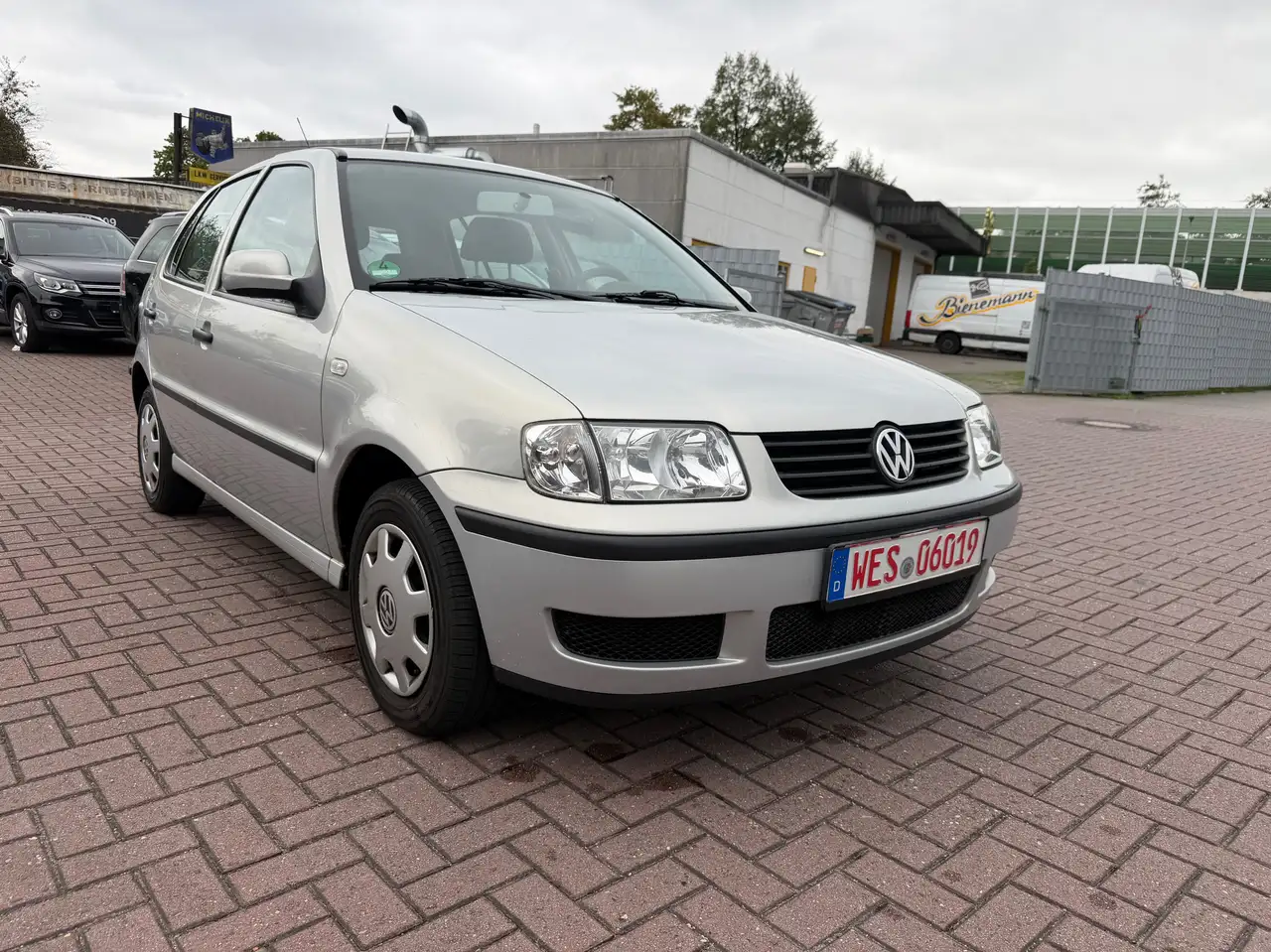 Volkswagen Polo Polo Comfortline — photo 1 of 15