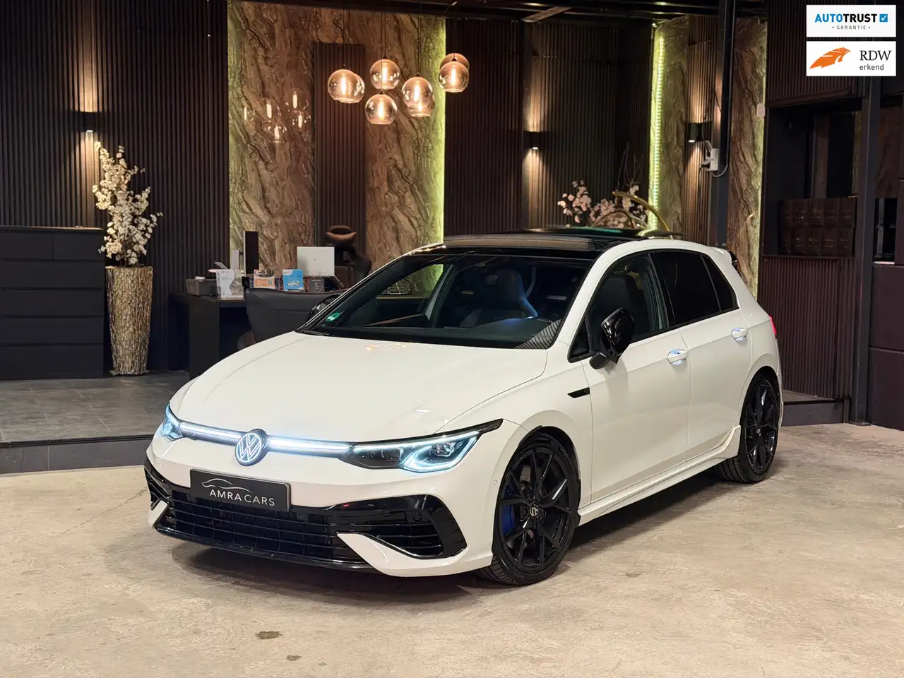 Volkswagen Golf 2.0 TSI R 4Motion AKRA|PANO|BOMVOL! — photo 1 of 29