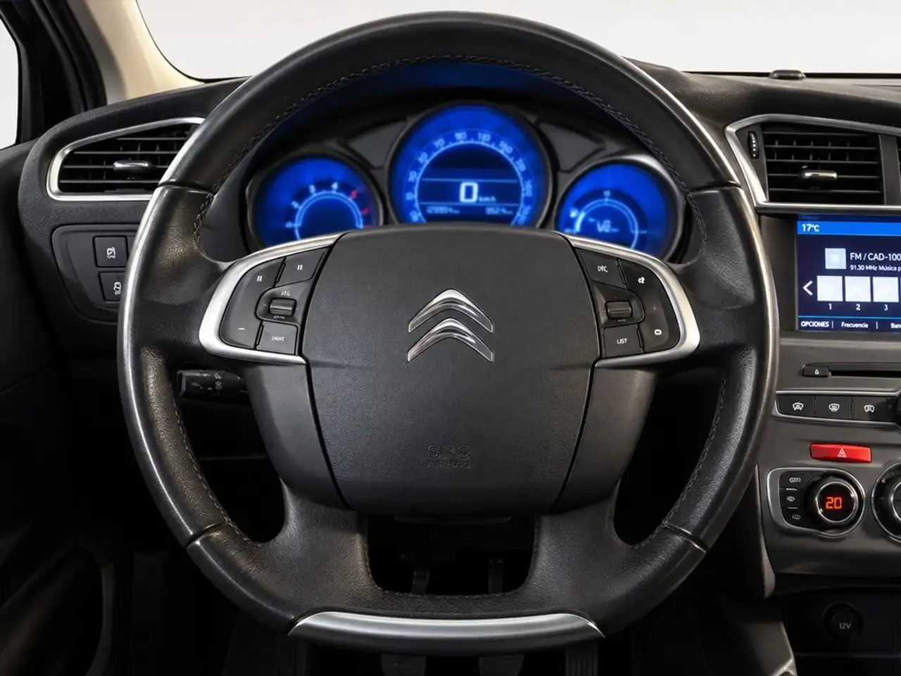 2018 Citroen C4 1.2 PureTech S&S Feel Edition 130, photograph 10