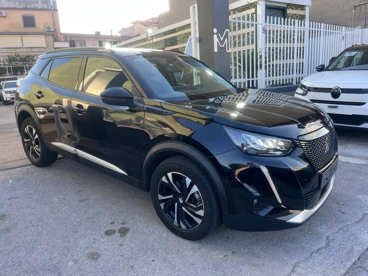 Peugeot 2008 2008 II 2020 1.5 bluehdi Allure Pack s — photo 1 of 15
