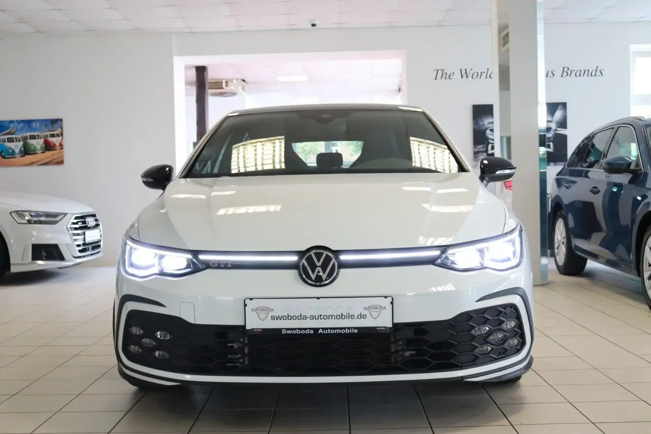 2022 Volkswagen Golf VIII GTI Black Style AHK Pano Matrix H&K, photograph 5