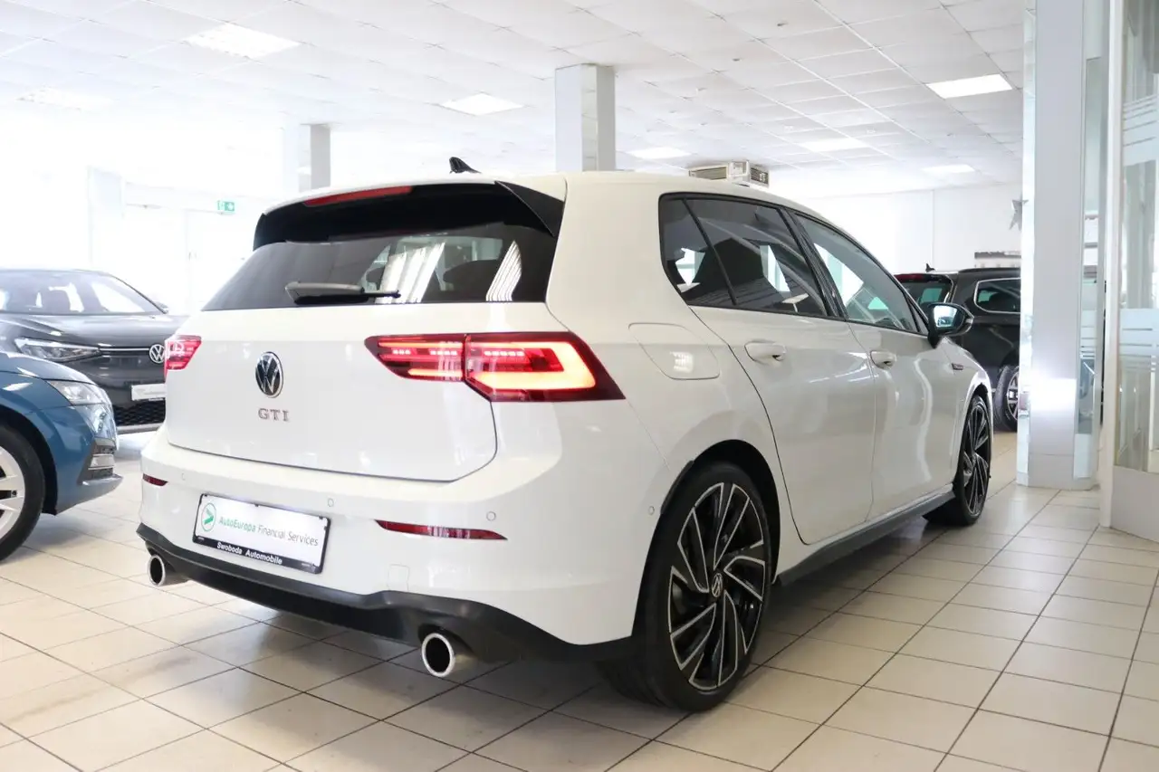 2022 Volkswagen Golf VIII GTI Black Style AHK Pano Matrix H&K, photograph 9