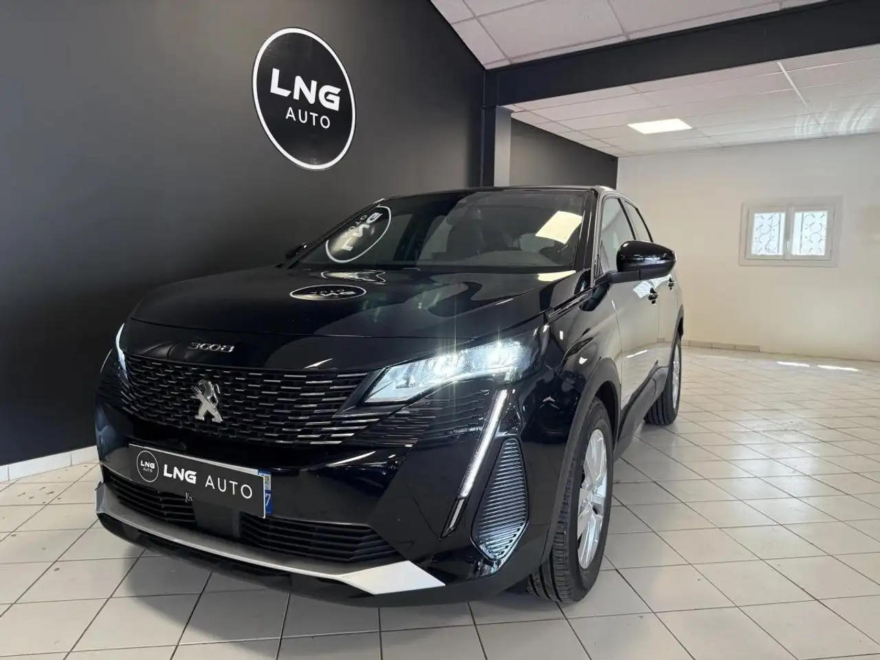Peugeot 3008 GENERATION-II 1.5 BLUEHDI 130ch ACTIVE PACK 2023 - ENTRETIENS — photo 1 of 15