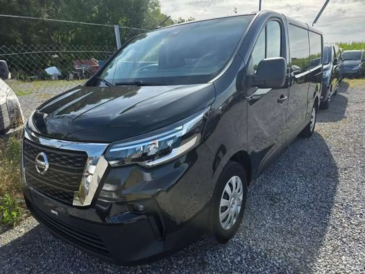Nissan Primastar 2.0 dCi L2H1 / 3 PLACES TVA-BTW RECUP DB-CABINE NAVI-CAM — photo 1 of 2